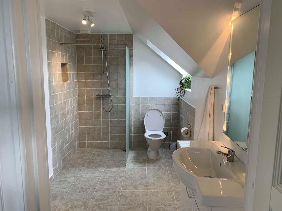 הירטסהלס Fishermans House Apartment 3 מראה חיצוני תמונה